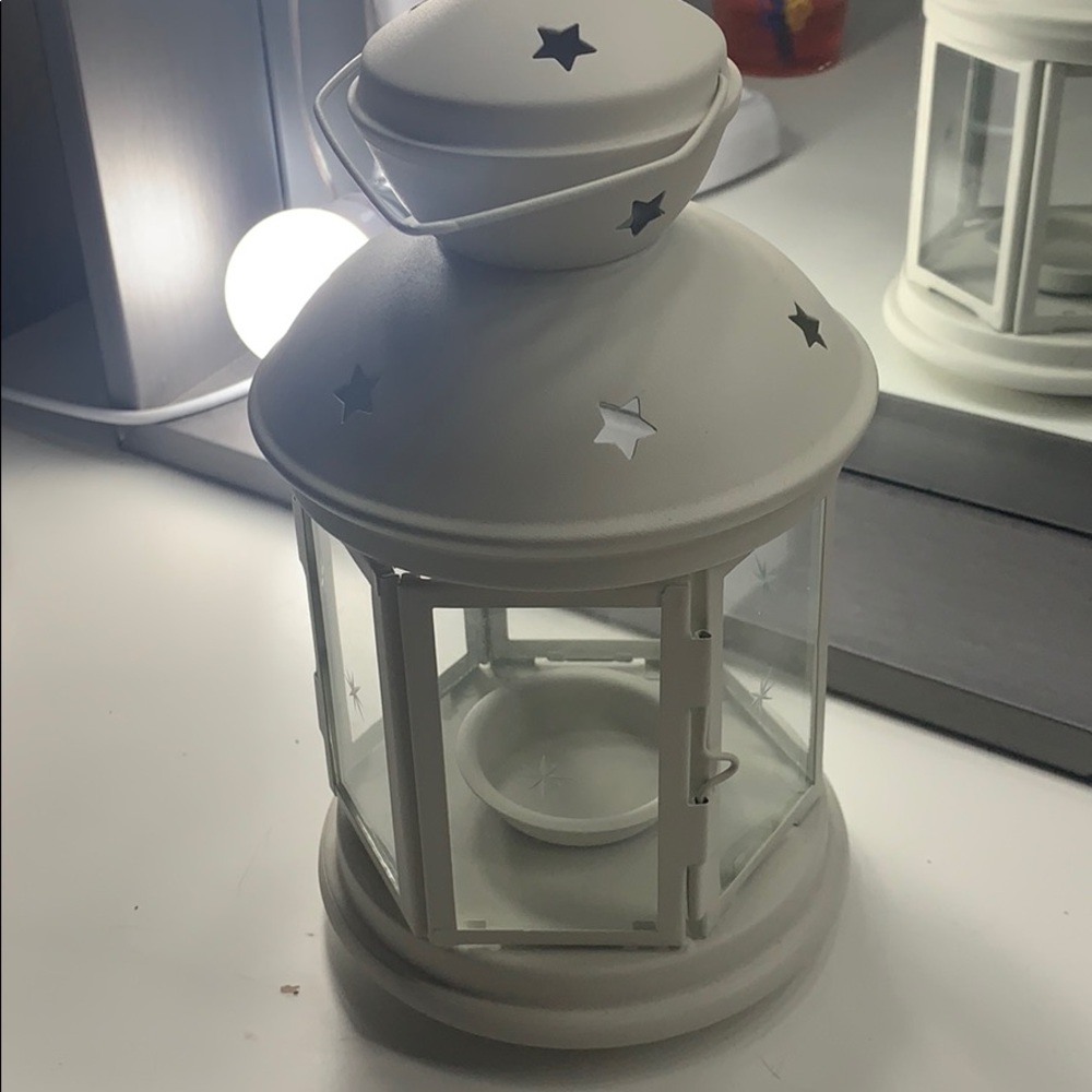 A candle /jewelry holder or etc!